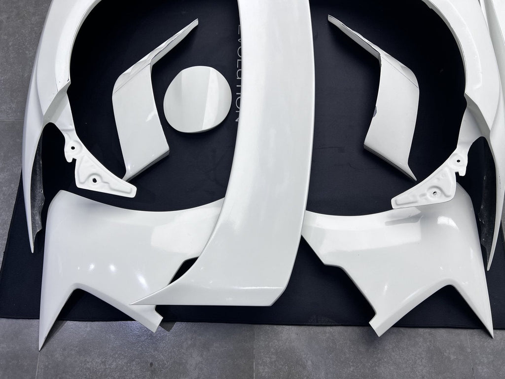 Nissan 400z 改裝套件 實物圖